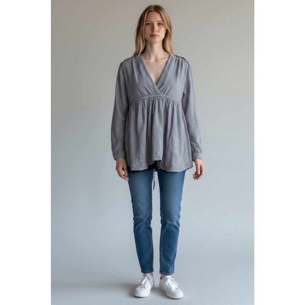 Free People Top Womens XS All Who Wander Blue Striped Gauzy Frayed Hem